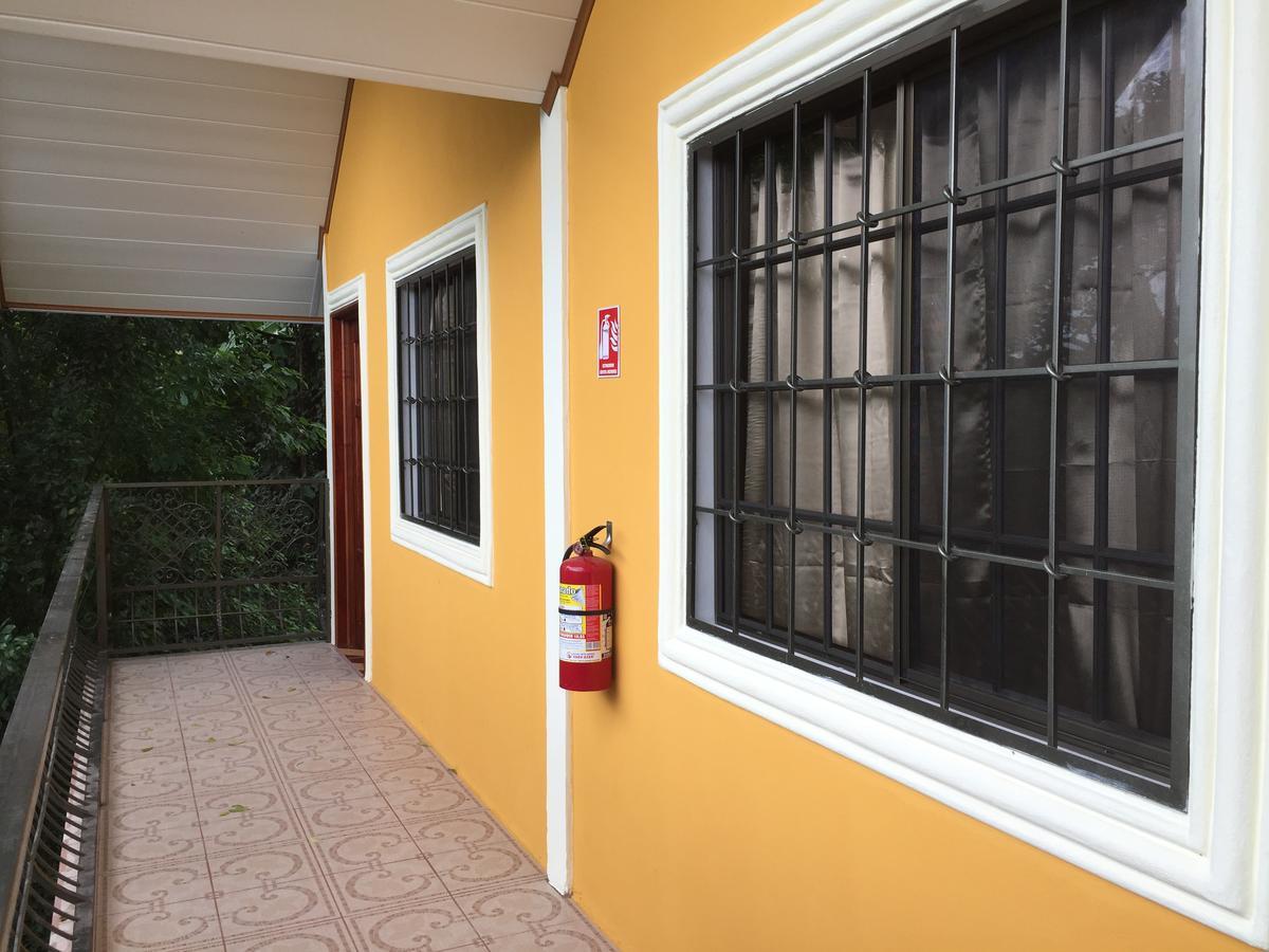 Apart Hotel Acuarious De Luis Estelí Exterior photo